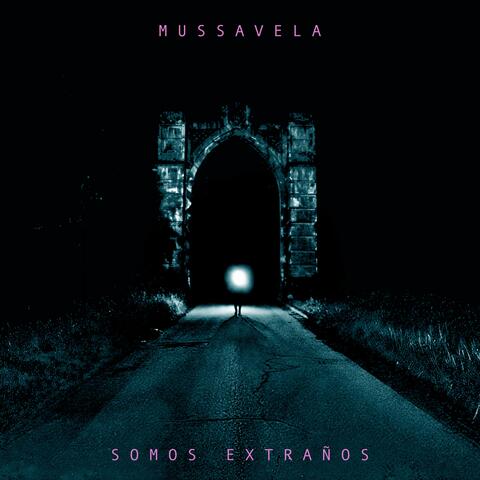 Somos extraños album art