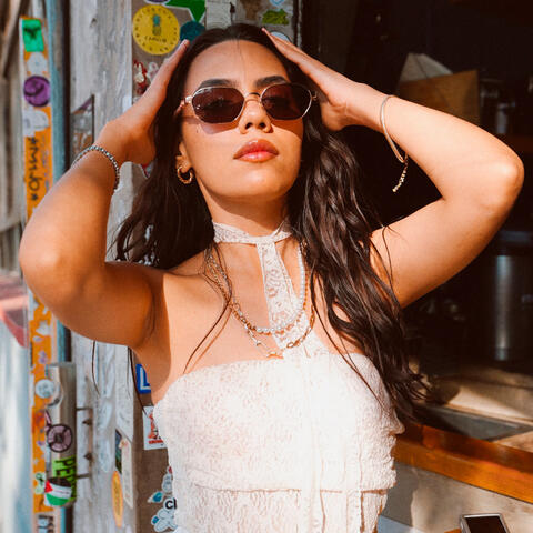 02 de Febrero album art