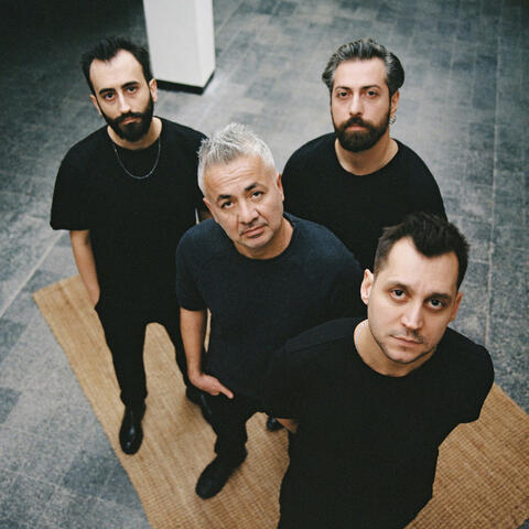 Anlarsın, ağlarsın album art