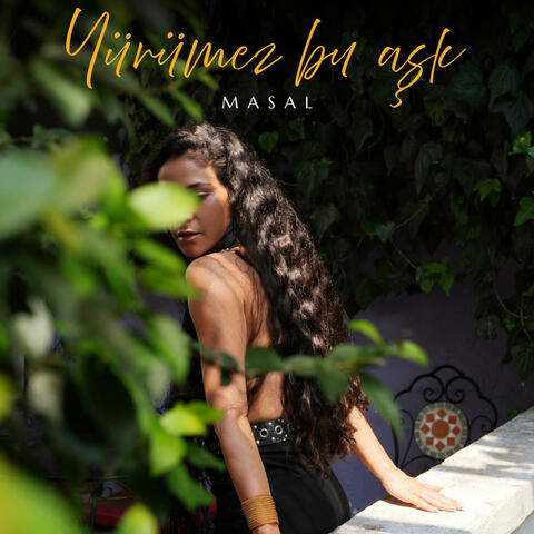 Yürümez Bu Aşk album art