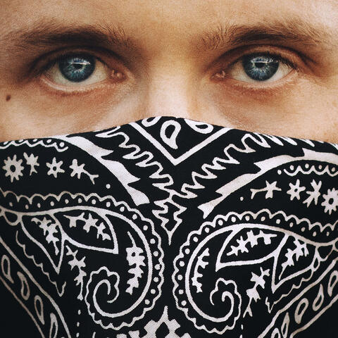 Black Bandana album art