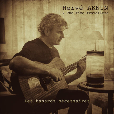 Les Hasards Nécessaires album art