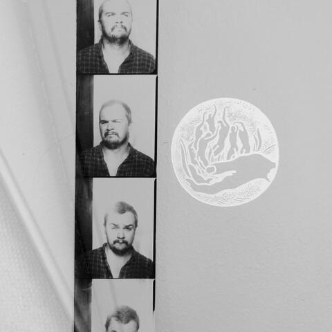 Standing in the Middle album art