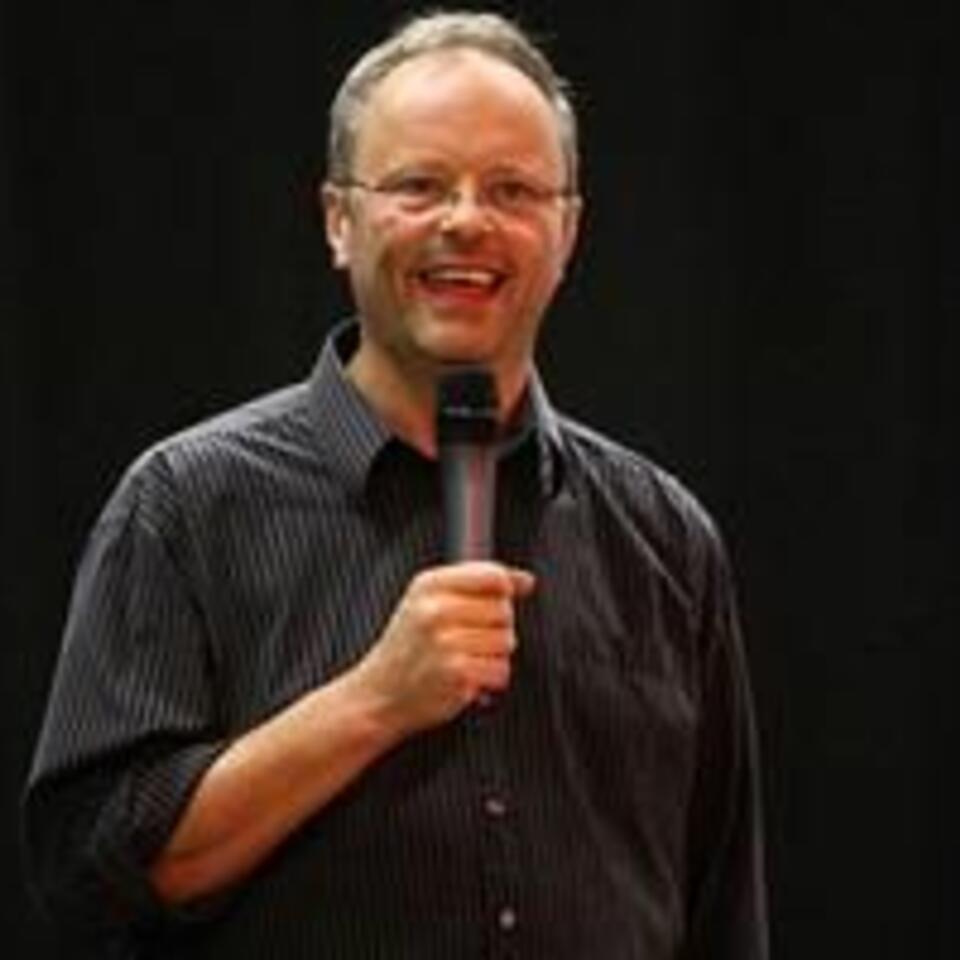 Robert Llewellyn's posts