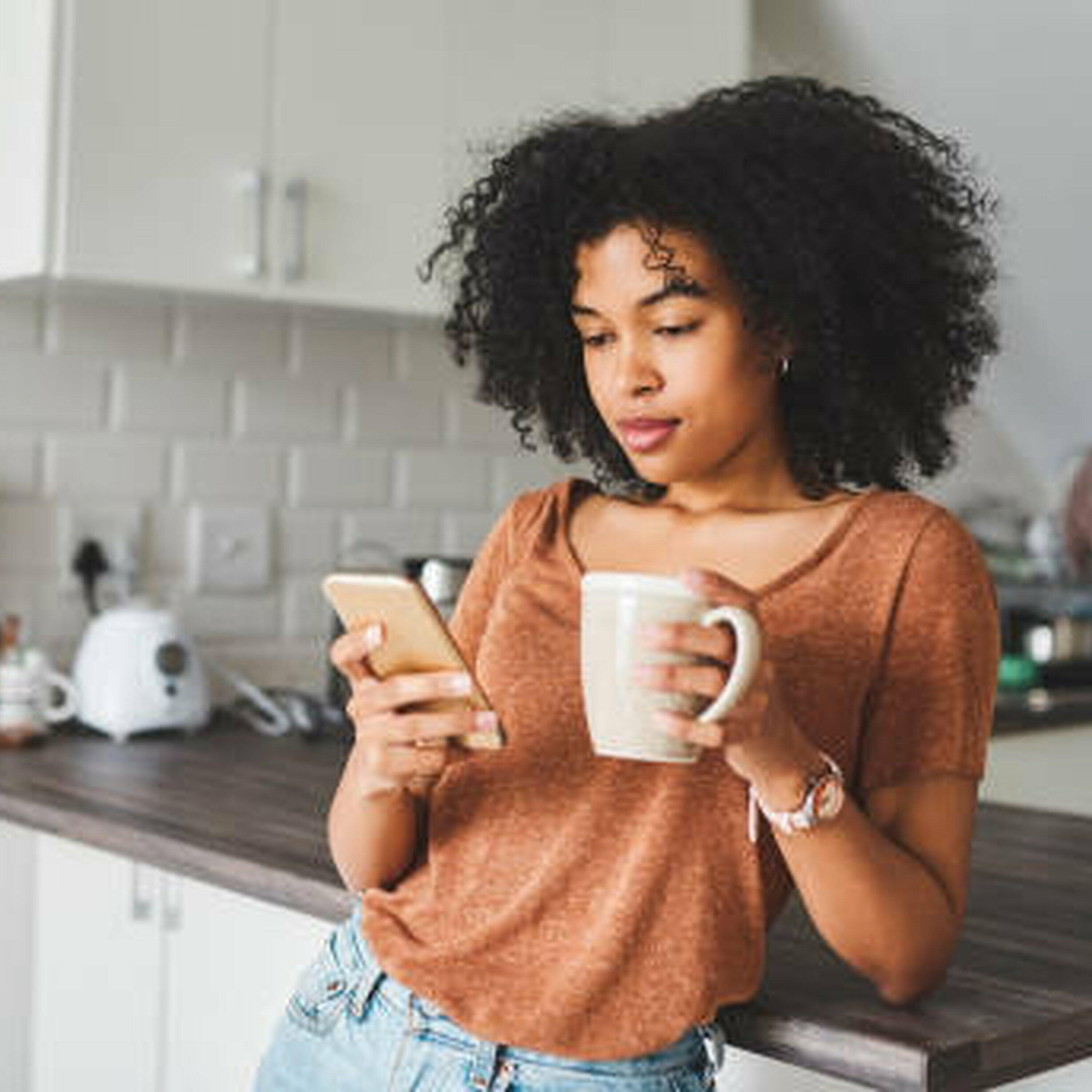 This dating advice app aimed to provide a safe space for women — until it got hacked