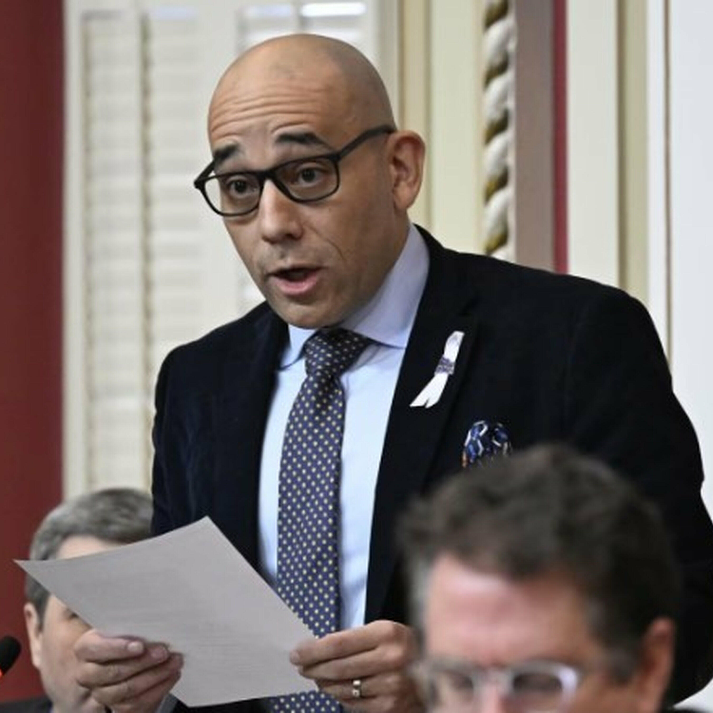 Quebec moves to open its doors wider to Canadian workers and products
