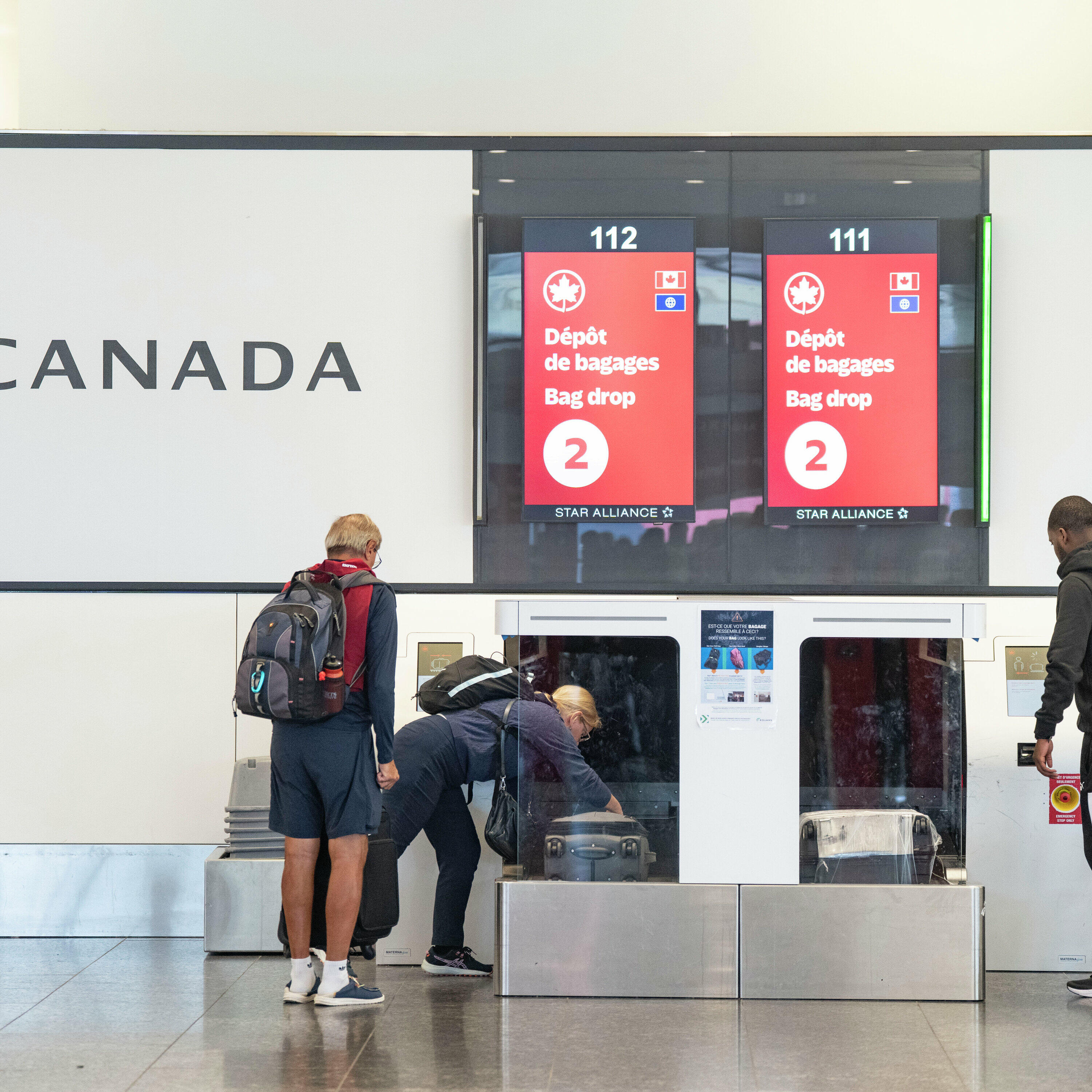 Canadian travellers still stranded despite tentative Air Canada deal