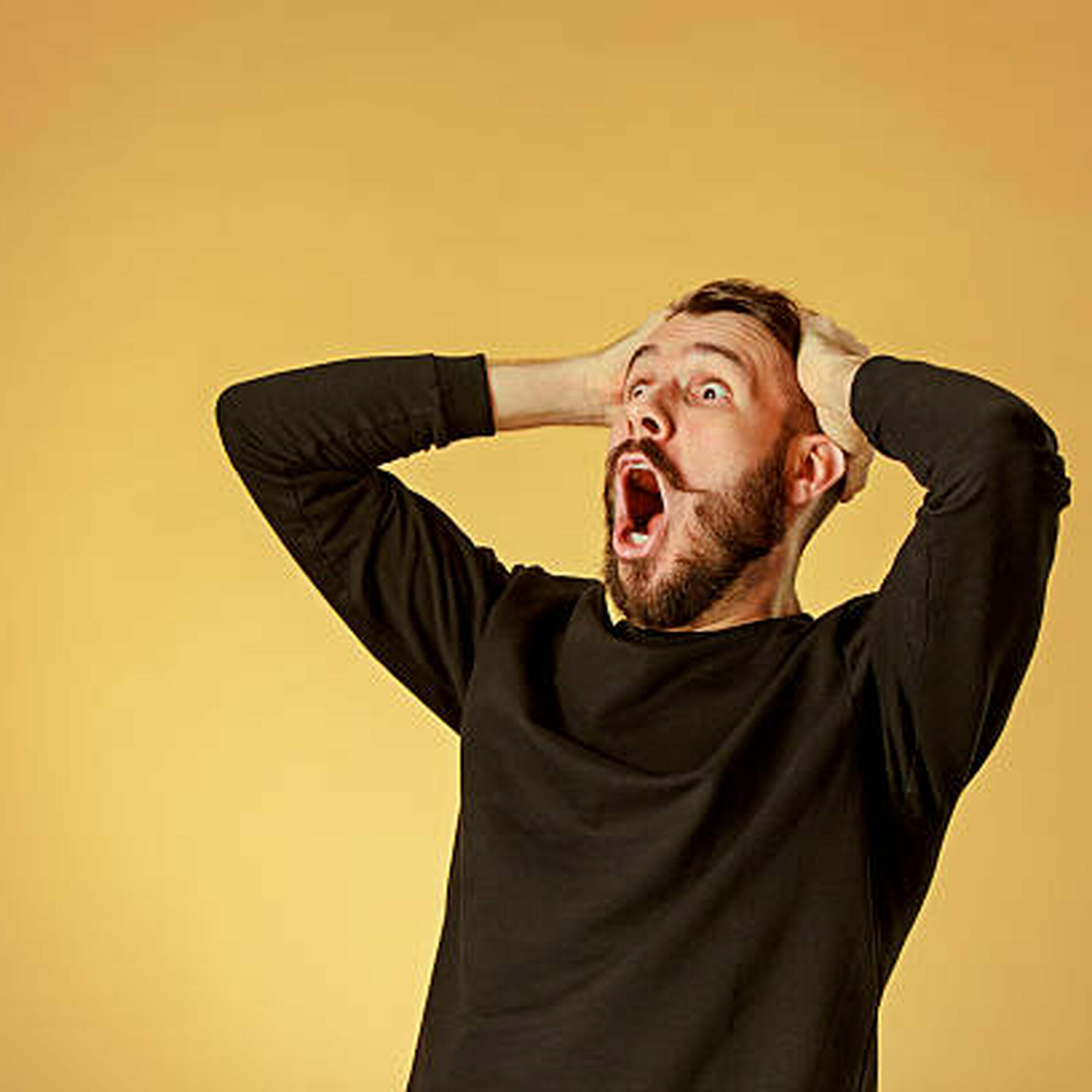 Un Boosté vit LA HONTE au travail à cause de son ex !