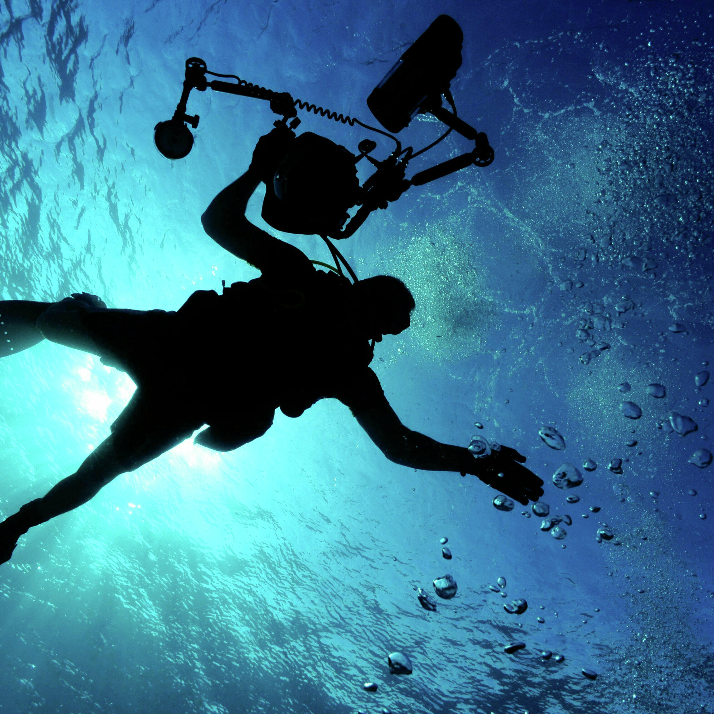 Divers succeed where others couldn’t in a 37-year-old cold case
