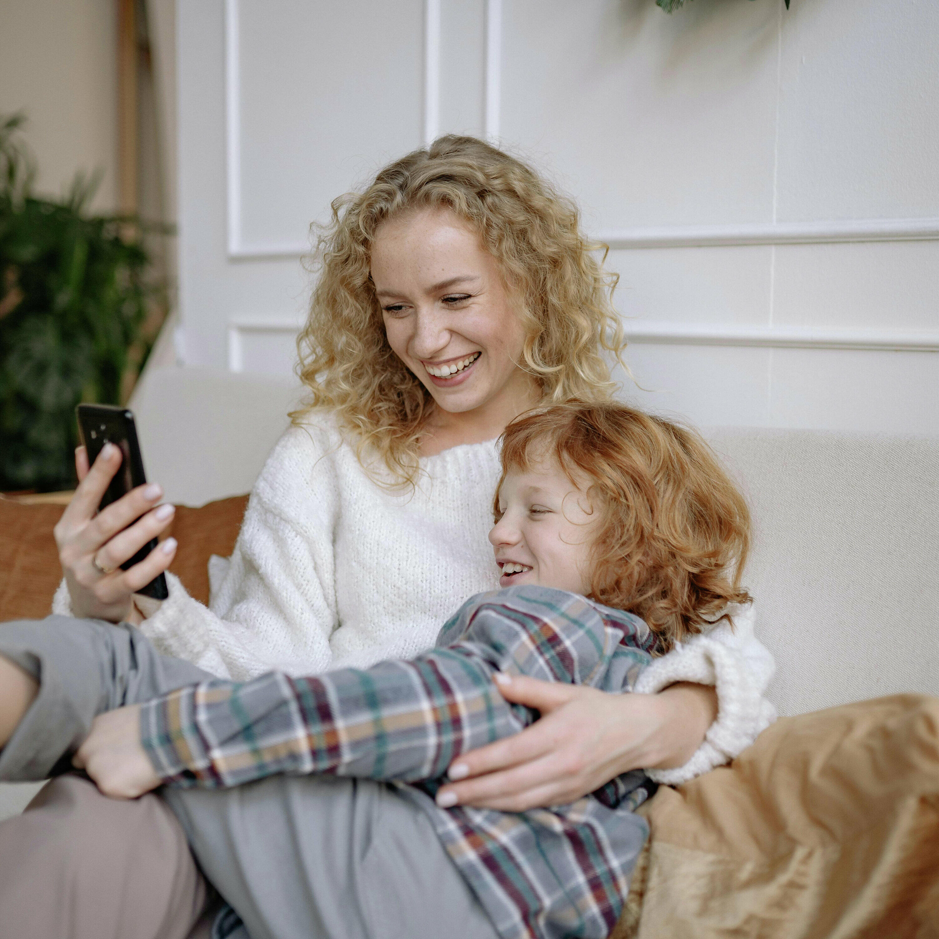 Should you, as a parent, be looking through your kids phone to keep them safe?