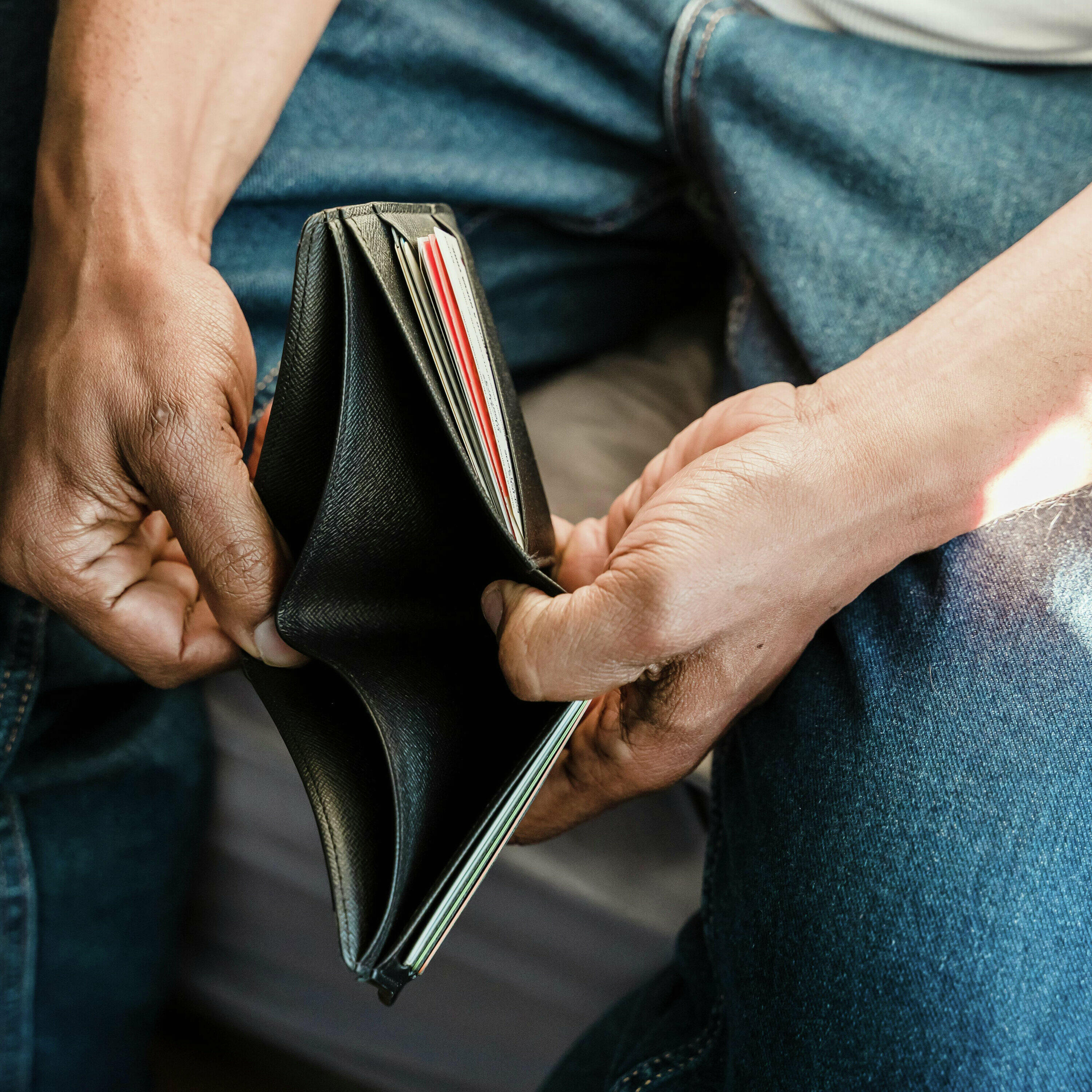 Canada is experiencing the worst unemployment rate since 2016. Here's why