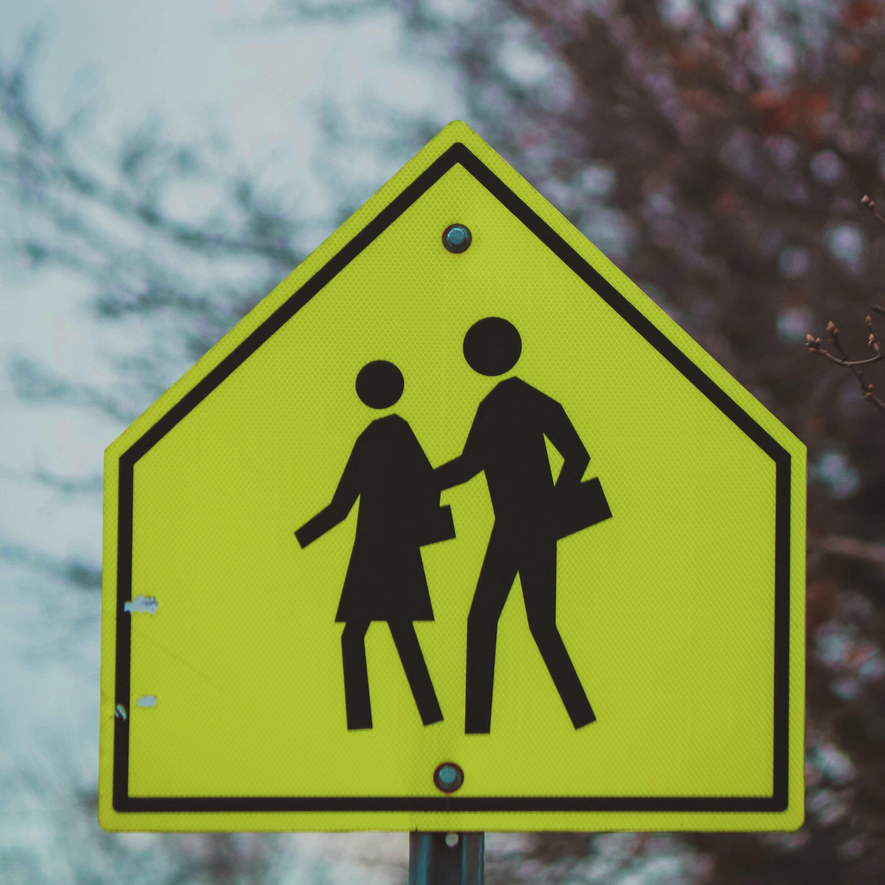 Laval parents up in arms following overzealous ticketing in school drop-off zone