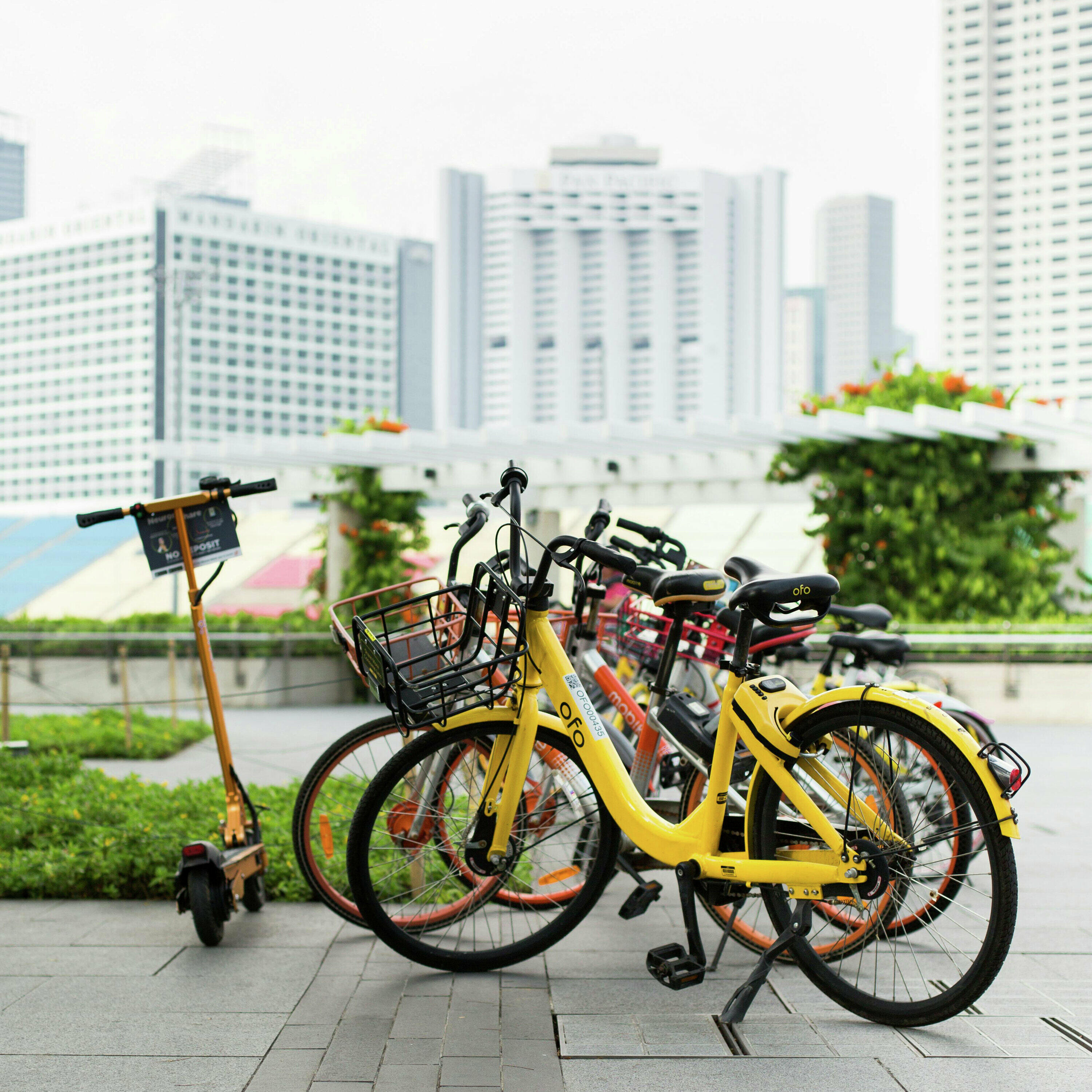 E-bikes and e-scooters need a better framework on the roads