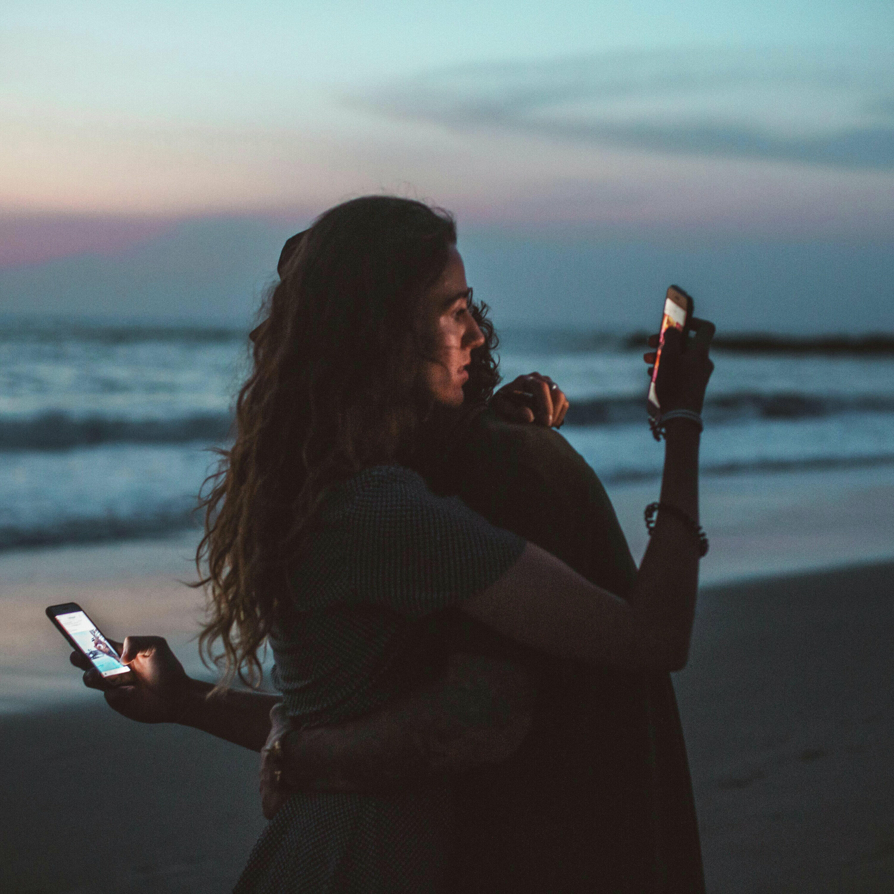 More people are tracking their partners. Does it show insecurity in the couple?
