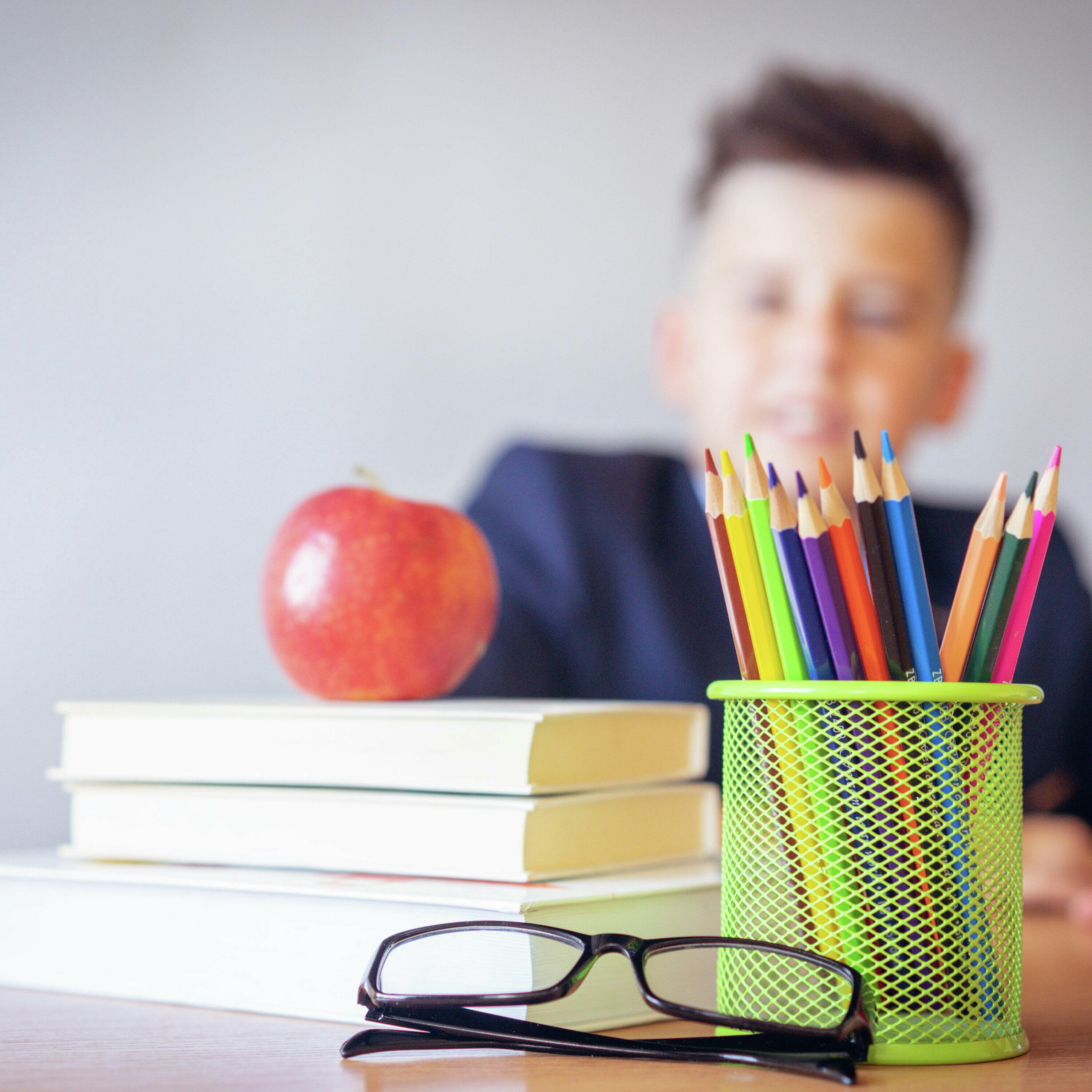 QESBA joins other groups in a coalition to fight against budget cuts in education