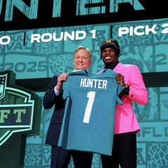 Les Jaguars frappent un grand coup en repêchant Travis Hunter! - Rudesse excessive