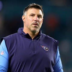 Mike Vrabel ne s’est pas retrouvé un job de coach et on est sur le dos à Rudesse excessive! - Rudesse excessive
