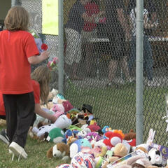 Community therapy session for Harrow - Mornings with Mike and Meg - Sound Bites