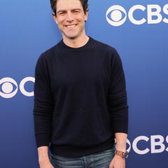 Max Greenfield Talks New Kids Book, Courtney's Snack Hack & More! - On with Mario Daily Podcast