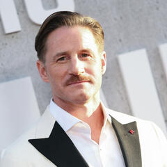 Sam Jaeger Talks Final Season of 'Handmaid's Tale', 'Wolf Man' & More! - On with Mario Daily Podcast