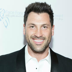  Maksim Chmerkovskiy Talks 'DWTS' Season 34, New Vodka Line & More! - On with Mario Daily Podcast