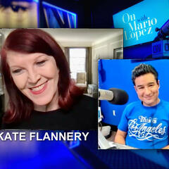 Kate Flannery Talks New Movie & Christmas Tour, Latest Buzz & More! - On with Mario Daily Podcast