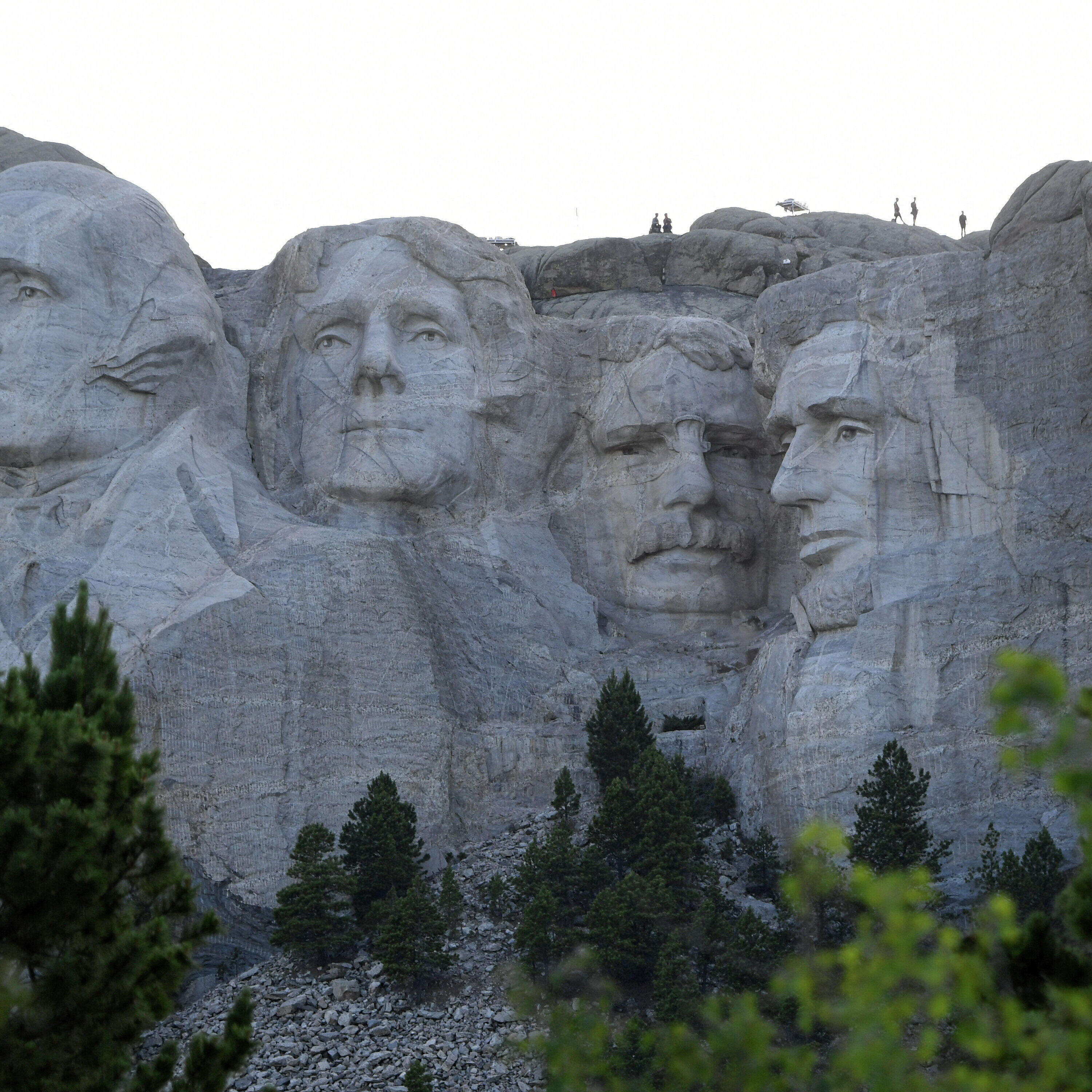 Mario's Mt. Rushmore of Christmas Movies, Comment of The Week & More!