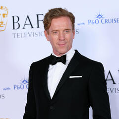 Damian Lewis Talks New Film 'The Radleys', Plus New Music & More! - On with Mario Daily Podcast