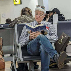 📖 Bob Katter Spotted Reading His Own Book At Airport - JAM Nation with Jonesy & Amanda
