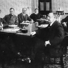 #LONDONCALLING:  FED-MAHAL AND POWELL.  @JOSEPHSTERNBERG @WSJOPINION - The John Batchelor Show