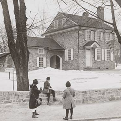 S8 Ep231: 9. The Professional: Von Steuben's Transformation of the Continental Army. Richard Bell introduces Baron von Steuben as a desperate, unemployed Prussian officer who professionalized the ragtag Continental Army at Valley Forge. Washington's hiring of forei - The John Batchelor Show