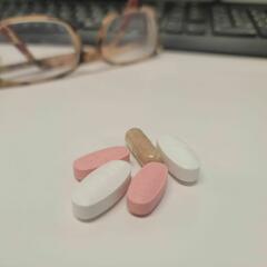 After The Show PODCAST: 1 Pill, 2 Pill. - Murphy, Sam & Jodi