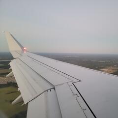 AFTER THE SHOW PODCAST: Best Seat on a Plane. - Murphy, Sam & Jodi