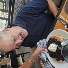 AFTER THE SHOW PODCAST: Food Dude EXTRA! - Murphy, Sam & Jodi