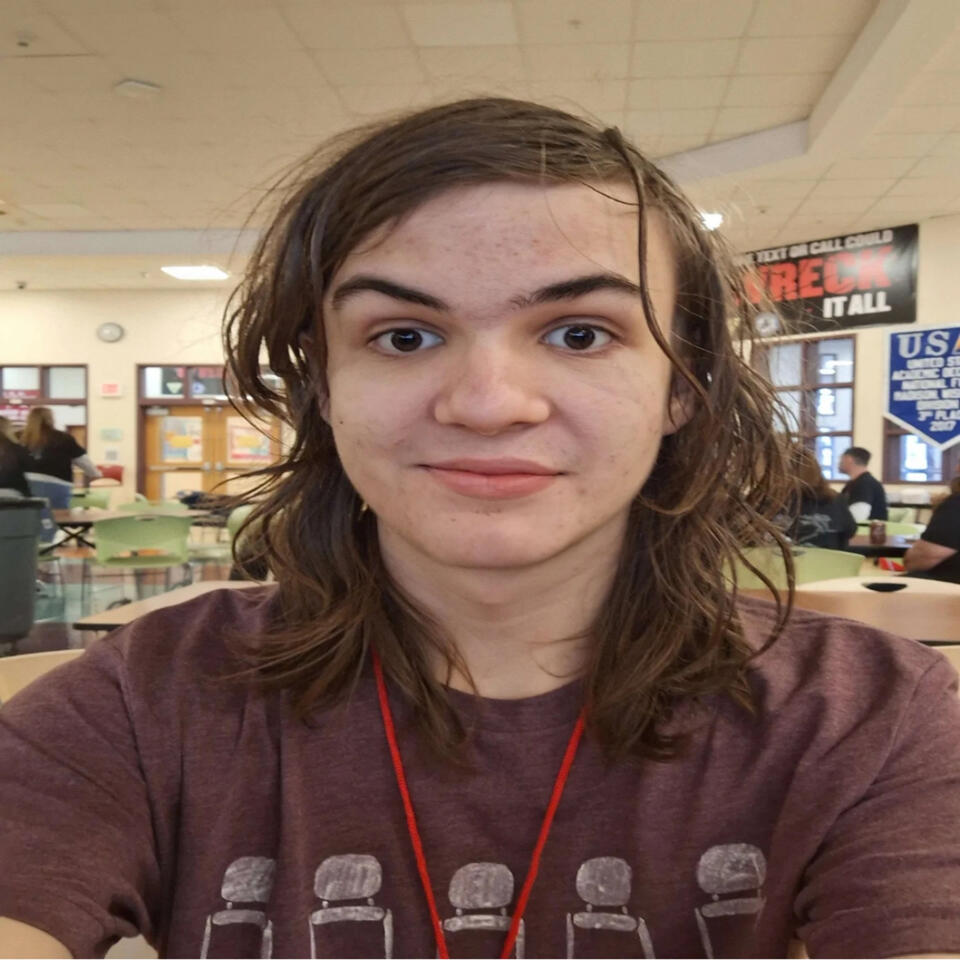 R3d Sh!rt R0n@n