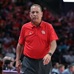 Cougars Men's Basketball Head Coach Kelvin Sampson Talks TAMU Exhibition, Previews Upcoming Season - The Matt Thomas Show with Ross
