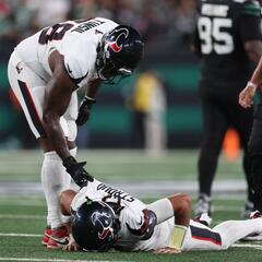 Jets Take Down Texans, Playcalling Is An Issue, O-Line Gives Up Sack After Sack - The Matt Thomas Show with Ross