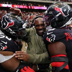 Texans Win In Crazy 4th Quarter Comeback vs Jags, Rockets Win In Milwaukee! - The Matt Thomas Show with Ross