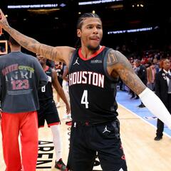 Rockets Win 4 Straight, De'Aaron Fox Trade? Astros Looking To Add, Texans Are Interviewing - The Matt Thomas Show with Ross