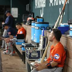 Astros Fall 0-1 Last Night vs Rangers, Can They Figure Out These Bats Before Its Too Late? - The Matt Thomas Show with Ross