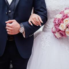 (Joke of the Day) Steve's wife Terri drags him to a wedding - Steve & Gina in the Morning Podcast
