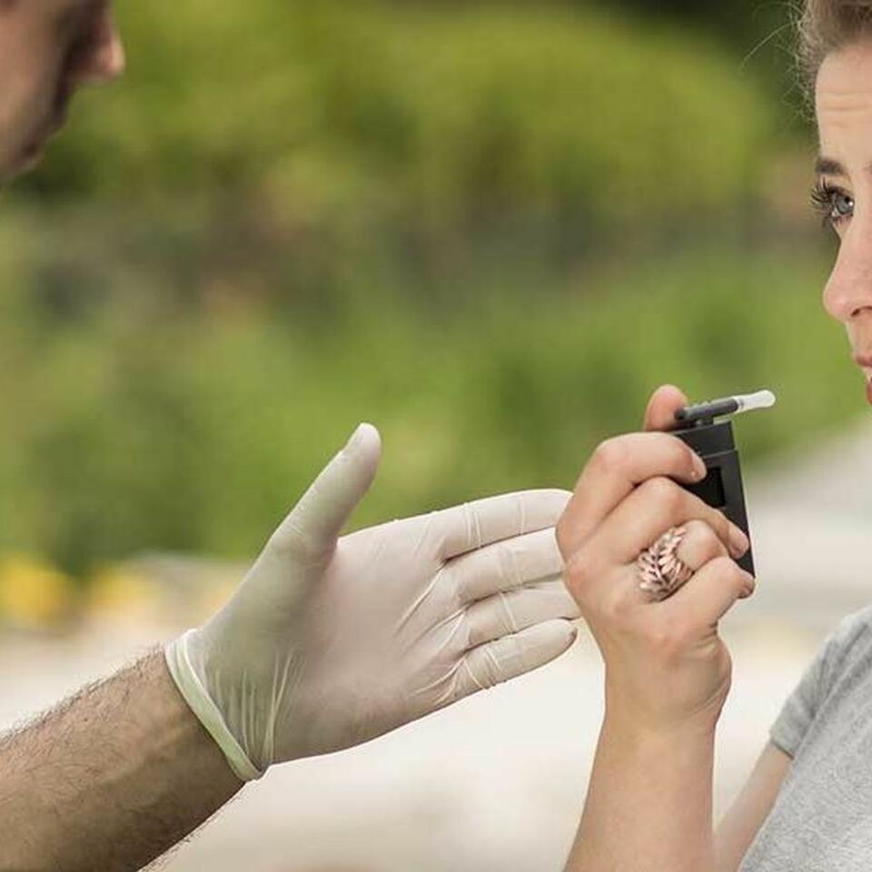 Breathalyzer vs Blood Test