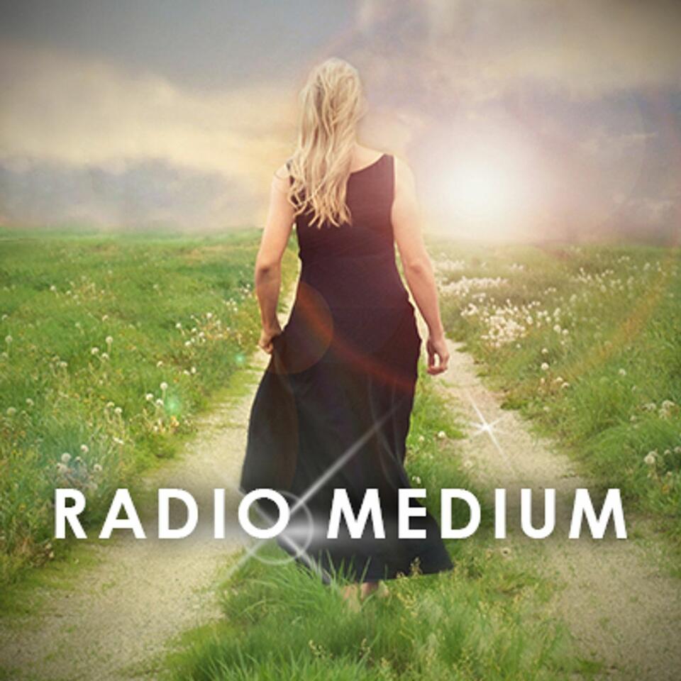 Radio Medium Laura Lee