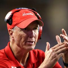Cougars Head Coach Willie Fritz On Opting To Start QB Zeon Chriss At Kansas: 'We Just Wanted To Get A Spark' - The Matt Thomas Show with Ross
