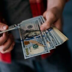 (Joke of the Day) Man obeys AND disobeys ransom request for his wife - Steve & Gina in the Morning Podcast