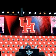 Houston Chronicle's Joesph Duarte Joins The Show Ahead Of The BIG 12/Houston Cougars Season - The Matt Thomas Show with Ross