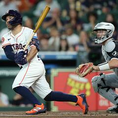 Astros Lose Game 1 vs White Sox, Texans Mini Camp Day 2, NBA Finals Game 3 Tonight! - The Matt Thomas Show with Ross