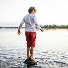 Young artifact hunter finds something surprising, amazing and valuable (Smile File) - Steve & Gina in the Morning Podcast