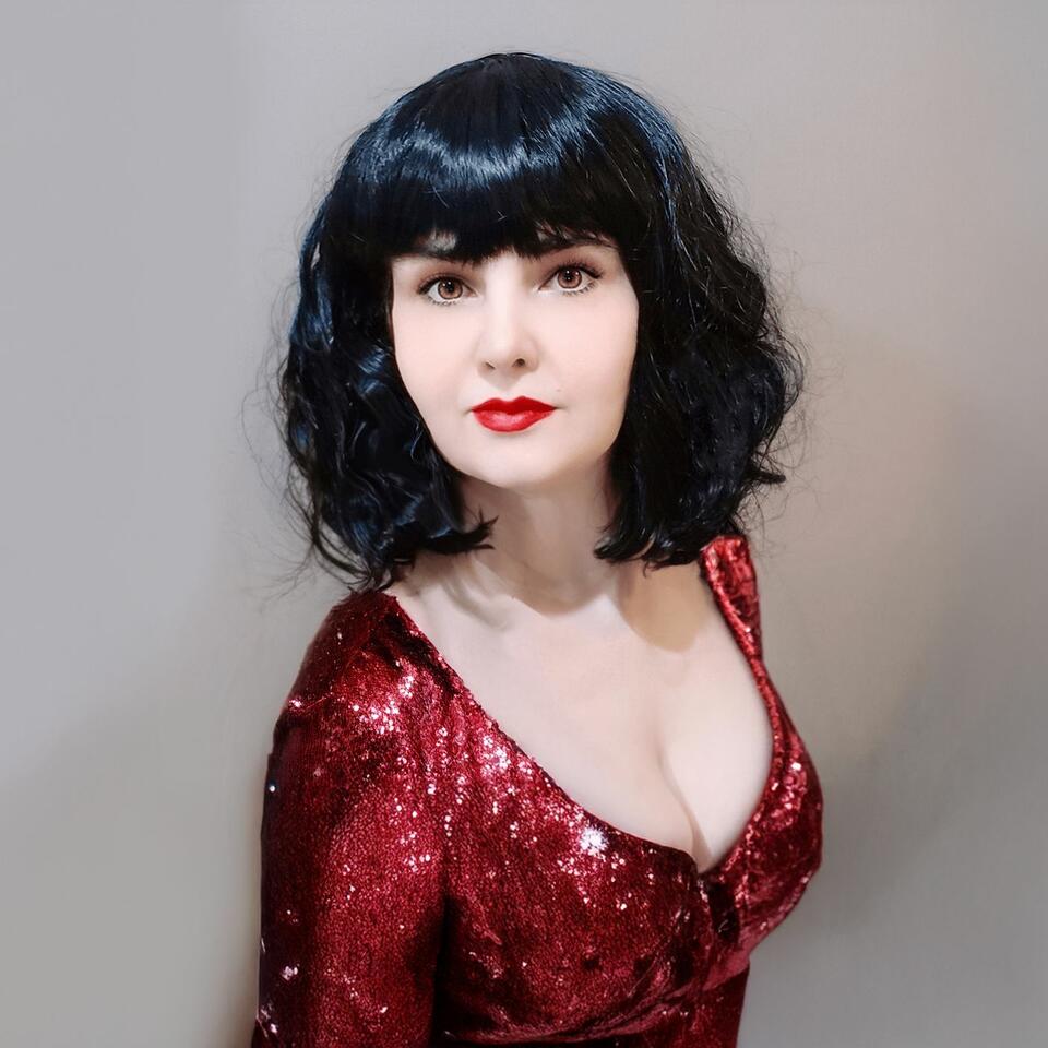 Erotica with Vivia Volupta