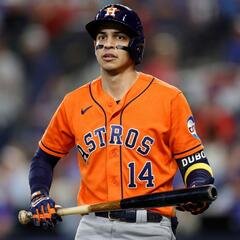 Astros Avoid Arbitration, Rockets At Memphis, Penn State Vs. Notre Dame In CFP Semi - The Matt Thomas Show with Ross